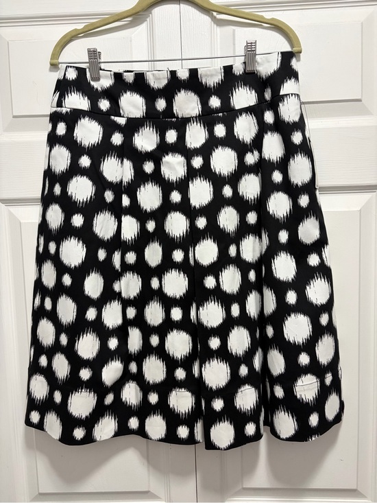 East 5th Dresses & Skirts - East 5th Black and White Spot A-Line Skirt NWT 12